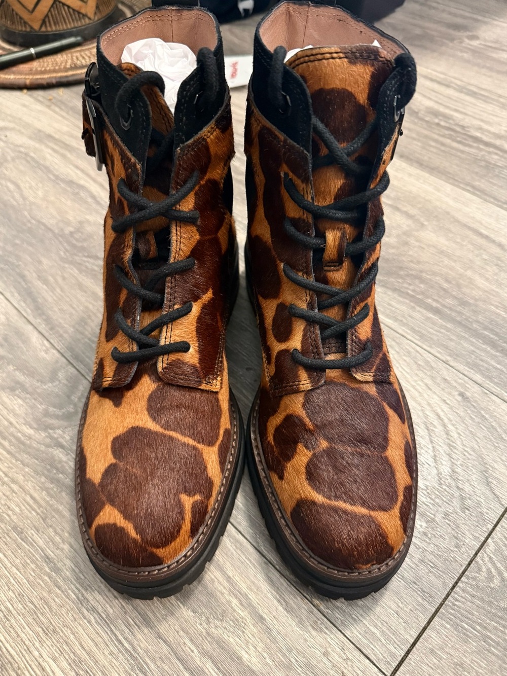 Louise et Cie Hair-On Combat Boots Brown US 9 new
